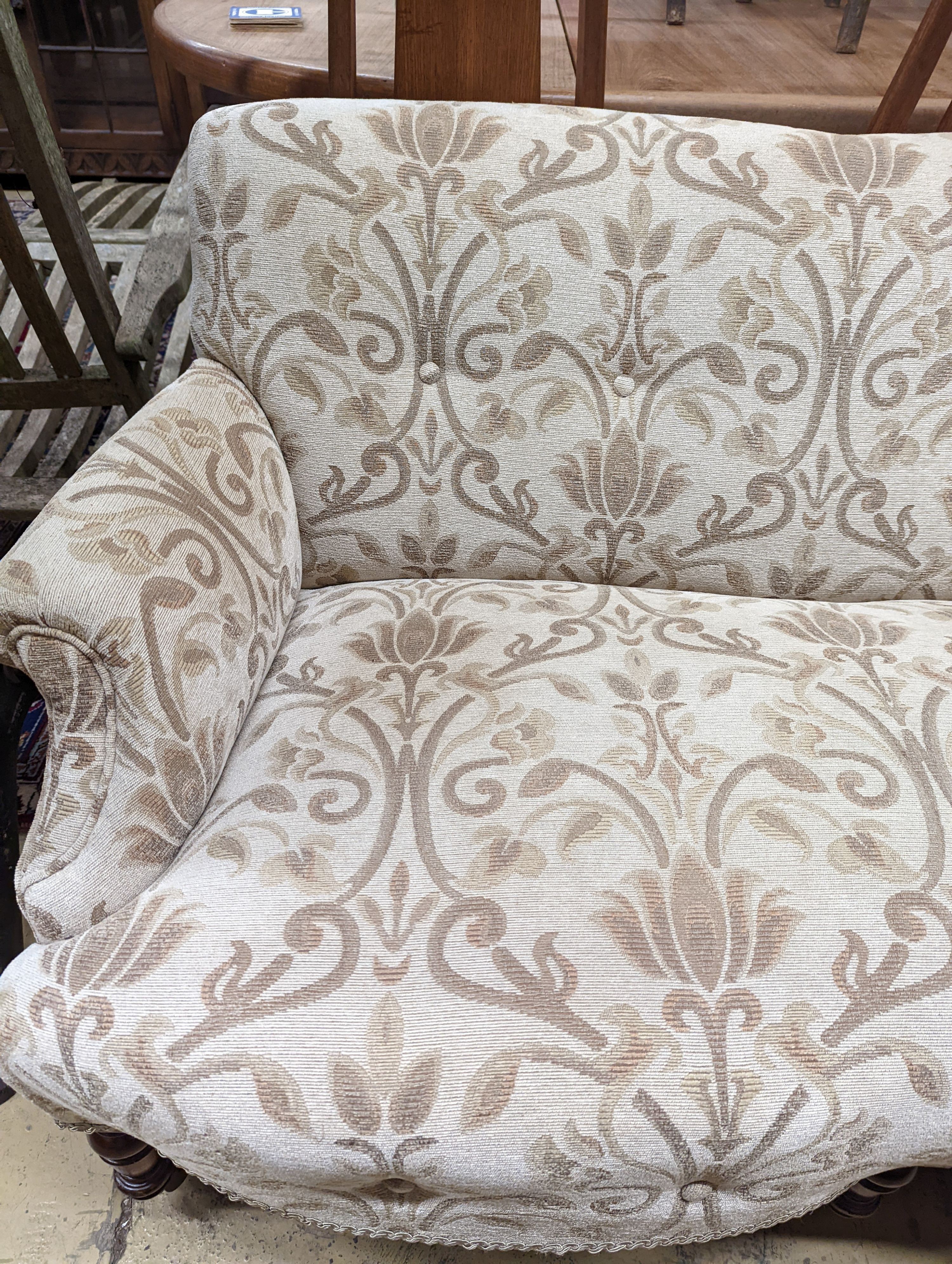 A 19th century settee, stamped Gillows. W-133cm, D-70cm, H-70cm.